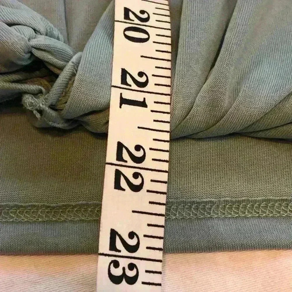 Cute top - Picture 6 of 6